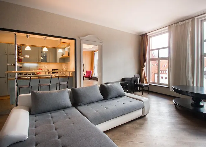 Old Sightseeing Apartment *