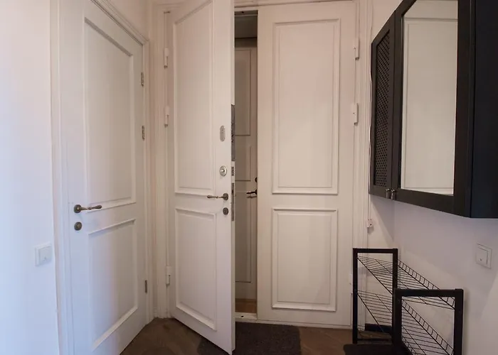 Old Sightseeing Apartment *